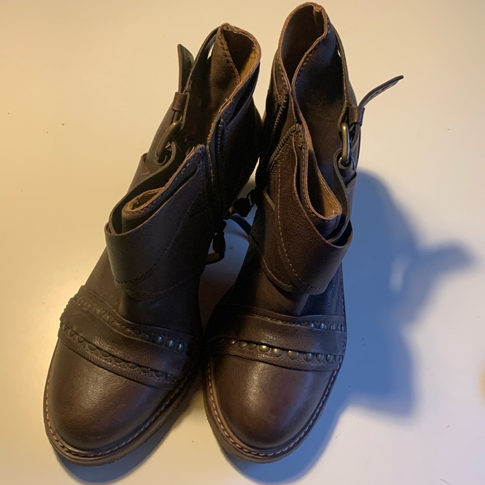 Schuler & Sons heeled boot brown leather